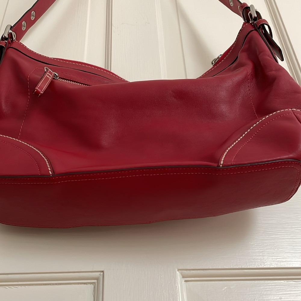 Coach Red Leather Carryall Tote Bag - Picture 4 of 10